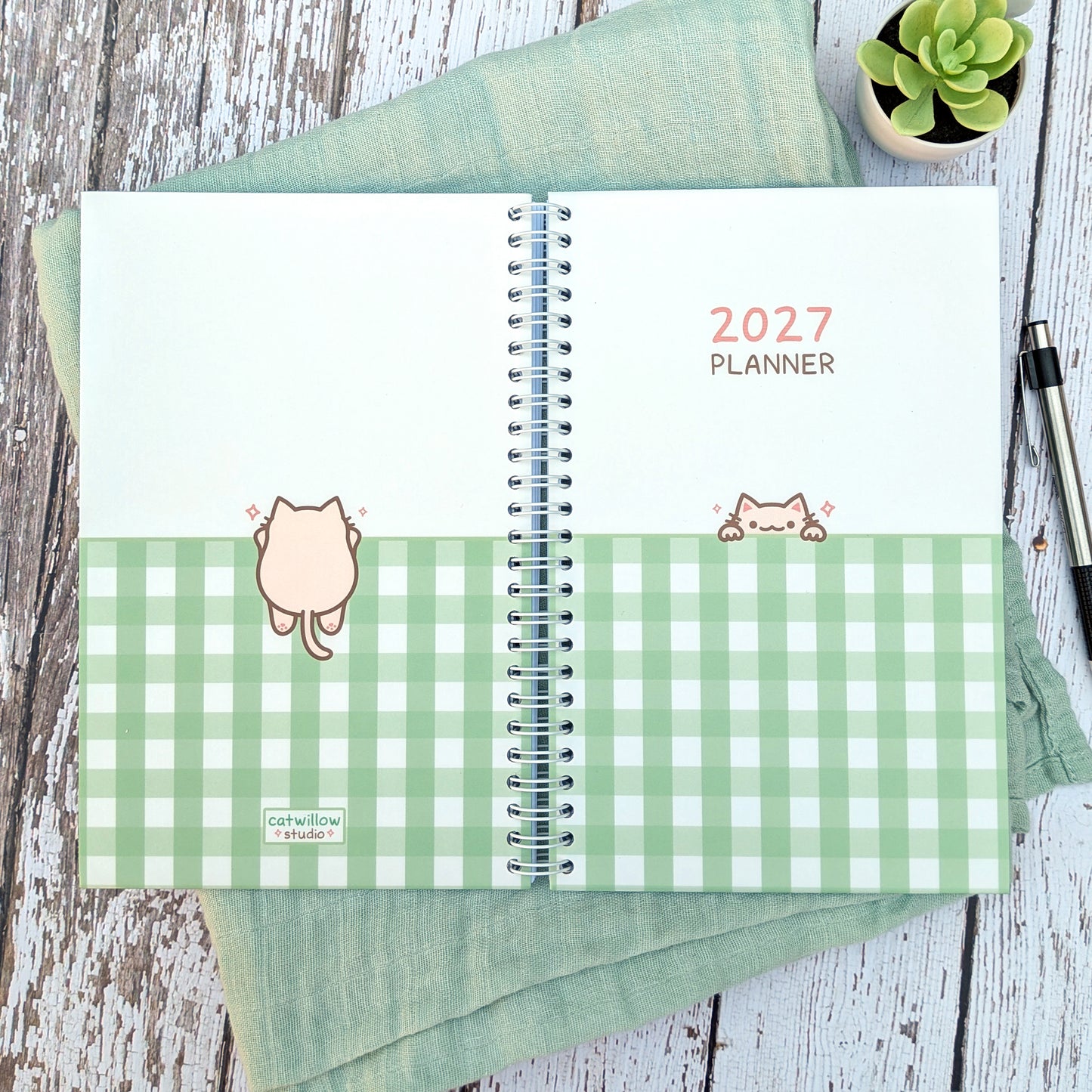 2027 Peeking Cat Planner